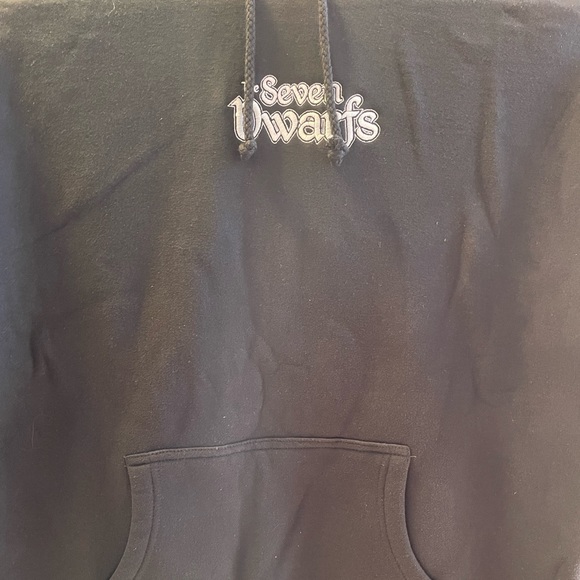 Diamond Supply Co x Disney Snow White Seven Dwarfs Hoodie Sz L BNWT Rare NEW - Picture 2 of 10